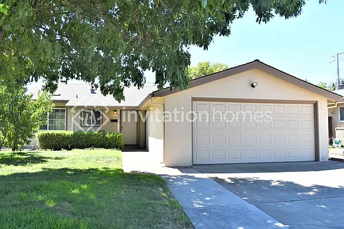 8892 Kelsey Dr Photo 1