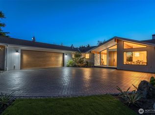 9127 NE 36th St, Bellevue, WA 98004