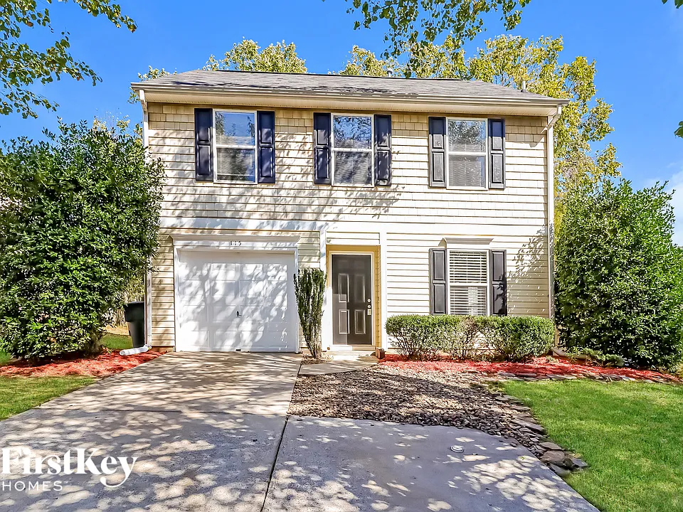 115 Daventry Pl