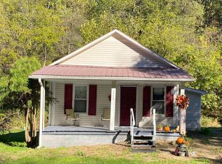 32222 Old Saltworks Rd, Meadowview, VA 24361