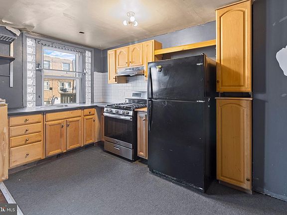 5th image of 6310 Glenloch St