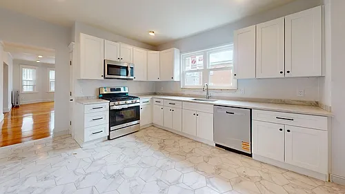 274 Belgrade Ave #3 Photo 1