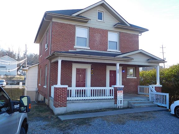 2nd image of 611 Fairfax St APT B