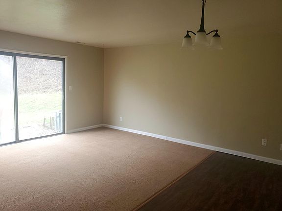 5th image of 4650 Scioto Dr APT C