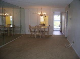 1900 Alamanda Dr APT 102, Naples, FL 34102