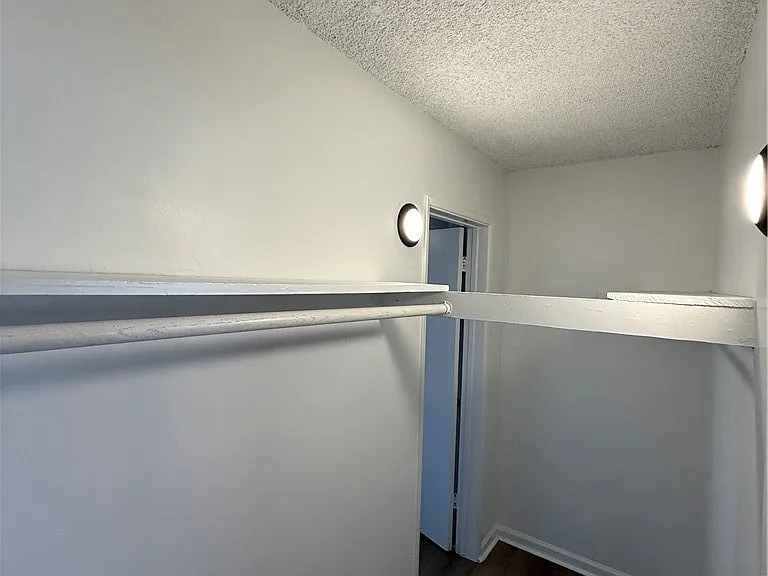 1006 E Nocta St #A — Photo 10