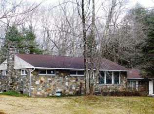 136 Williams Rd, Cresco, PA 18326