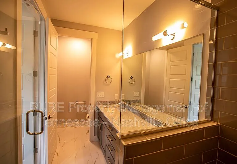 214 Lucile St — Photo 20