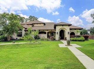 15 Oak Cove Ln, Humble, TX 77346