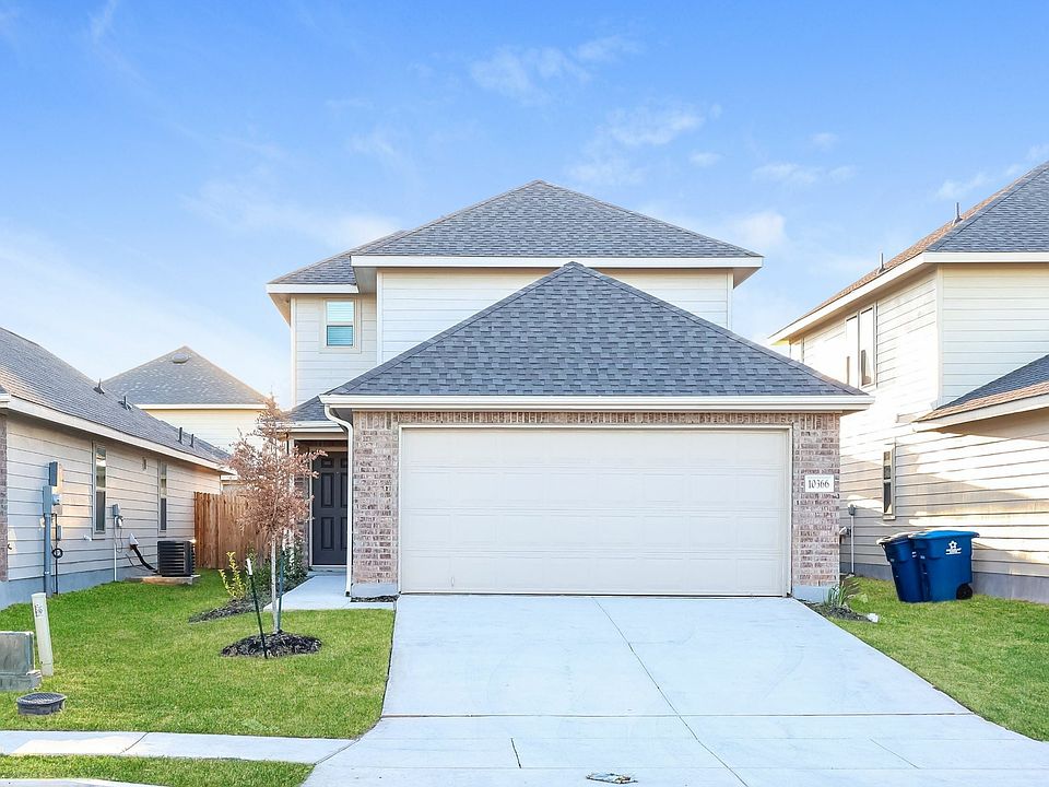 1st image of 10366 Clearwater Way