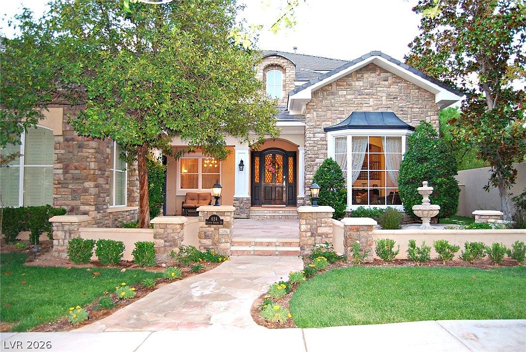 624 Canyon Greens Dr — TPC Las Vegas