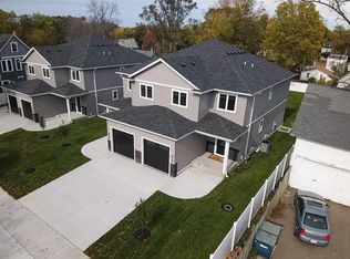 614 6th St NW #620, Faribault, MN 55021