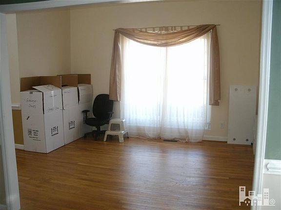 2nd image of 4612 Pine Hollow Dr