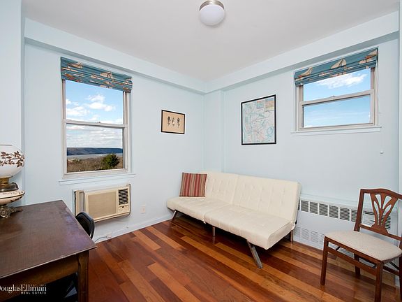5th image of 5700 Arlington Ave APT 10X