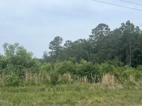 712 Old Kenly Road, Pikeville, NC 27863