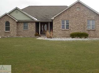 244 N Smith Rd, Owosso, MI 48867