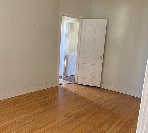 4th image of 473 2nd St N