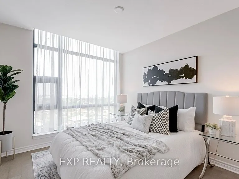 2522 Keele St #704 — Photo 18