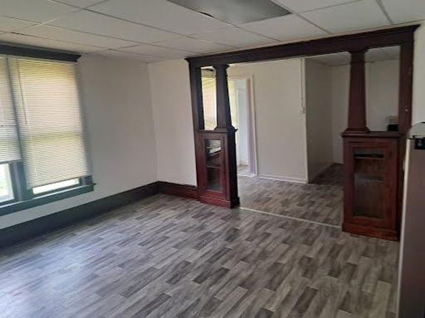 102 Hedges Ave #7A