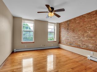 18 Saint Louis Pl APT 3, Buffalo, NY 14202