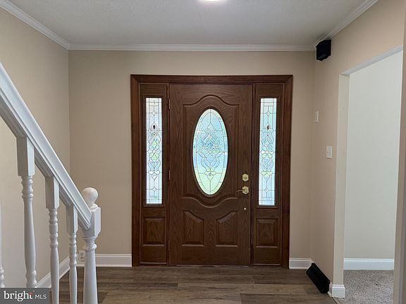 2nd image of 65 Lincoln Dr