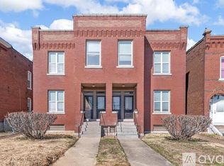 4975 Arsenal Street, Saint Louis, MO 63139