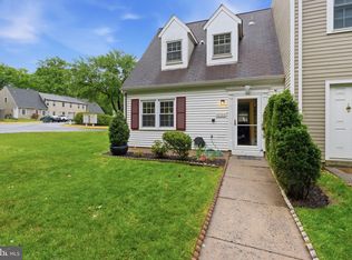 7709 Matisse Way, Springfield, VA 22153