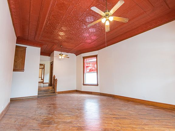 3rd image of 1854 W 21st Pl #1