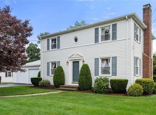 125 Belmont Rd, Cranston, RI 02910