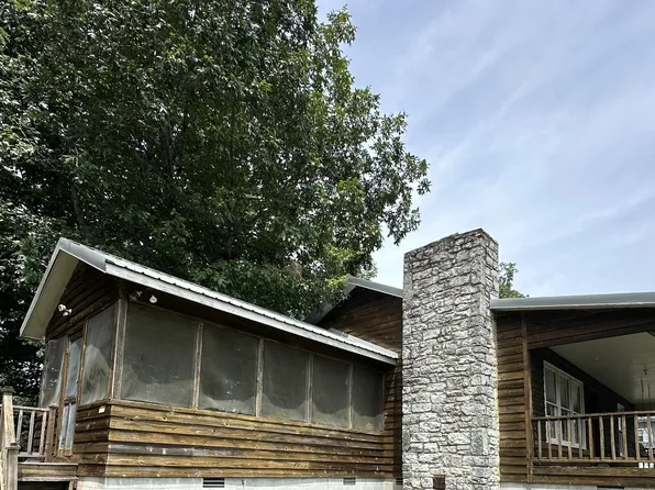 7383 Dale Ridge Rd, Lancaster, TN 38569