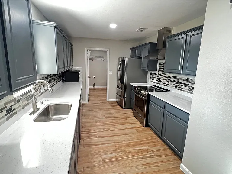 141 Sendero Blvd — Photo 15