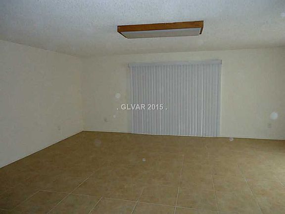 4th image of 4804 Montebello Ave