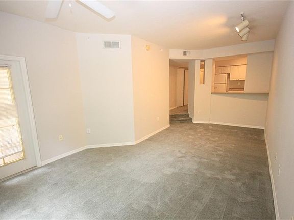 4th image of 402 S Armenia Ave Unit 124