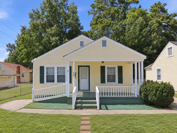 903 N Layton Ave, Dunn, NC 28334