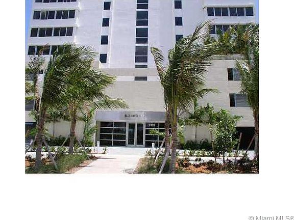 3rd image of 7929 West Dr APT 1402