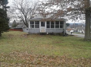 1502 Alveretta Blvd, New Castle, PA 16101