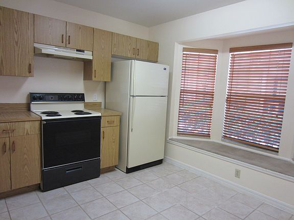 4th image of 5990 Braemar Pl APT 103