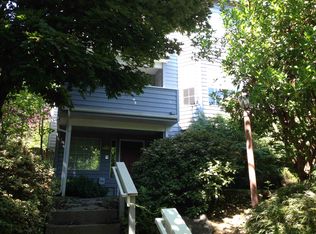 6223 39th Ave NE, Seattle, WA 98115