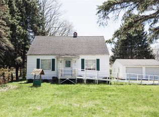 6669 Old Ridge Rd, Fairview, PA 16415