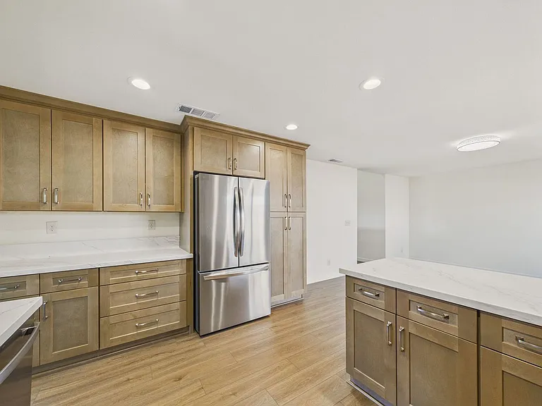 442 Fontanelle Dr — Photo 10