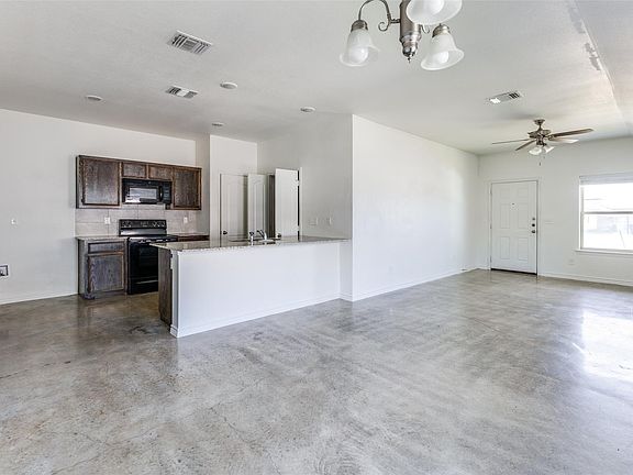 3rd image of 6011 Amelia Earhart Blvd #B