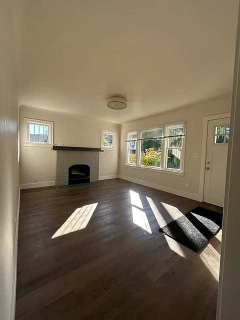 11506 N Park Ave N — Photo 4