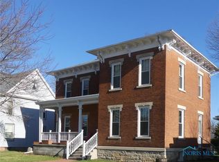 327 S 7th St, Upper Sandusky, OH 43351