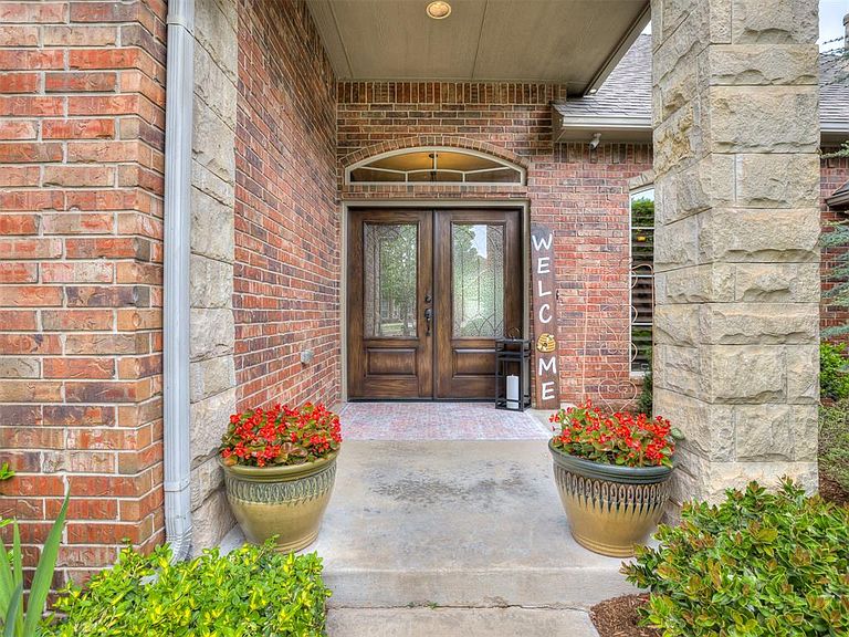 Listing photo 4