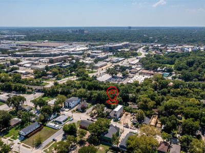 907 Walkway St, Dallas, TX, 75212