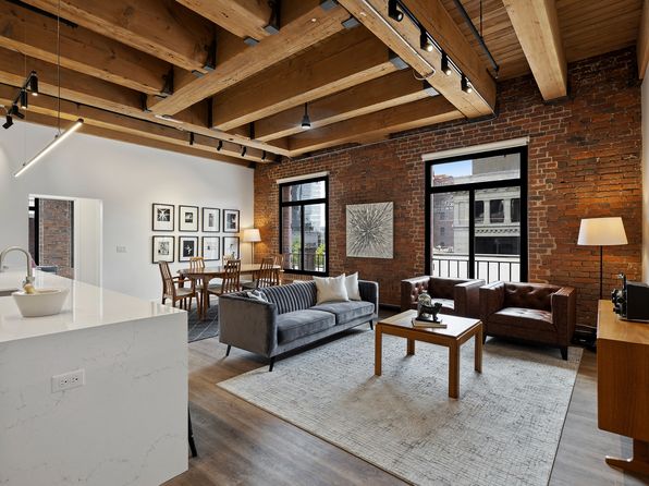 318 1st Ave S APT 607