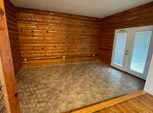 724 S 12th St, Worland, WY 82401
