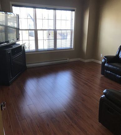 2nd image of 11 Mockingbird Dr