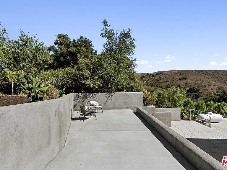 3065 S South Foose Rd — Photo 15