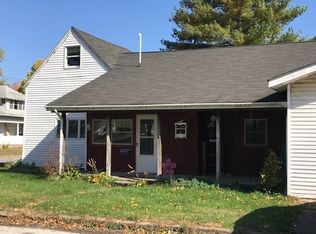 316 W Columbia St, Flora, IN 46929